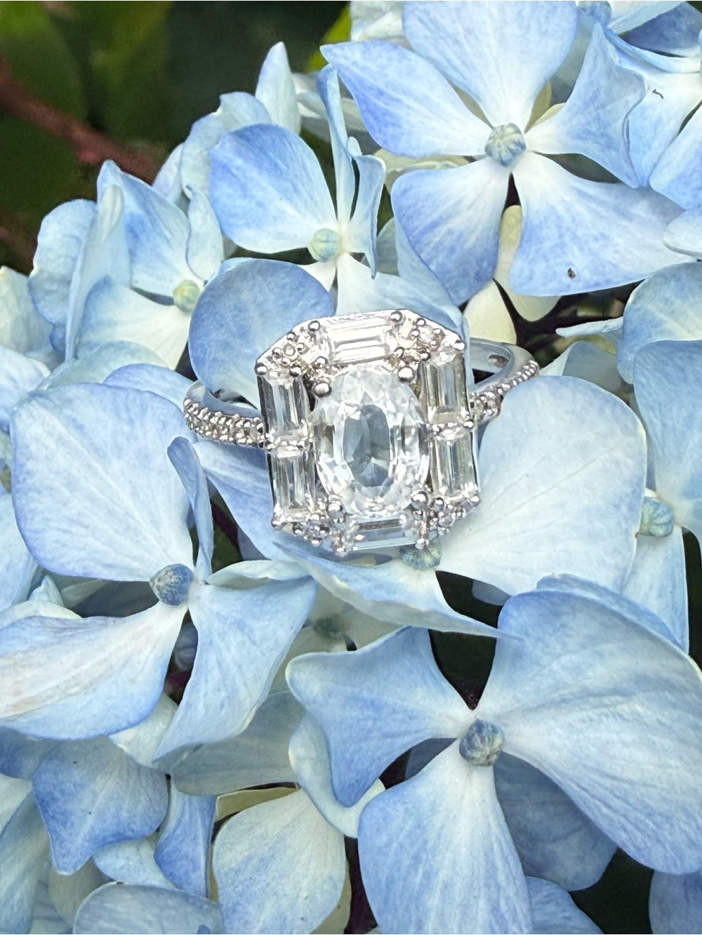 10K White Gold White Sapphire Ballerina Cluster Ring (Size 8) Appraised $1200